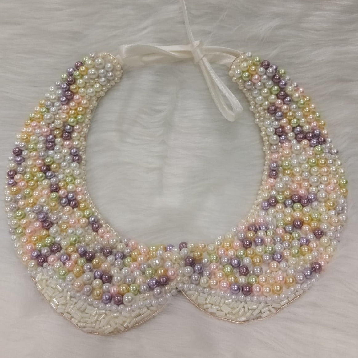 Faux pearl collar (customized only)