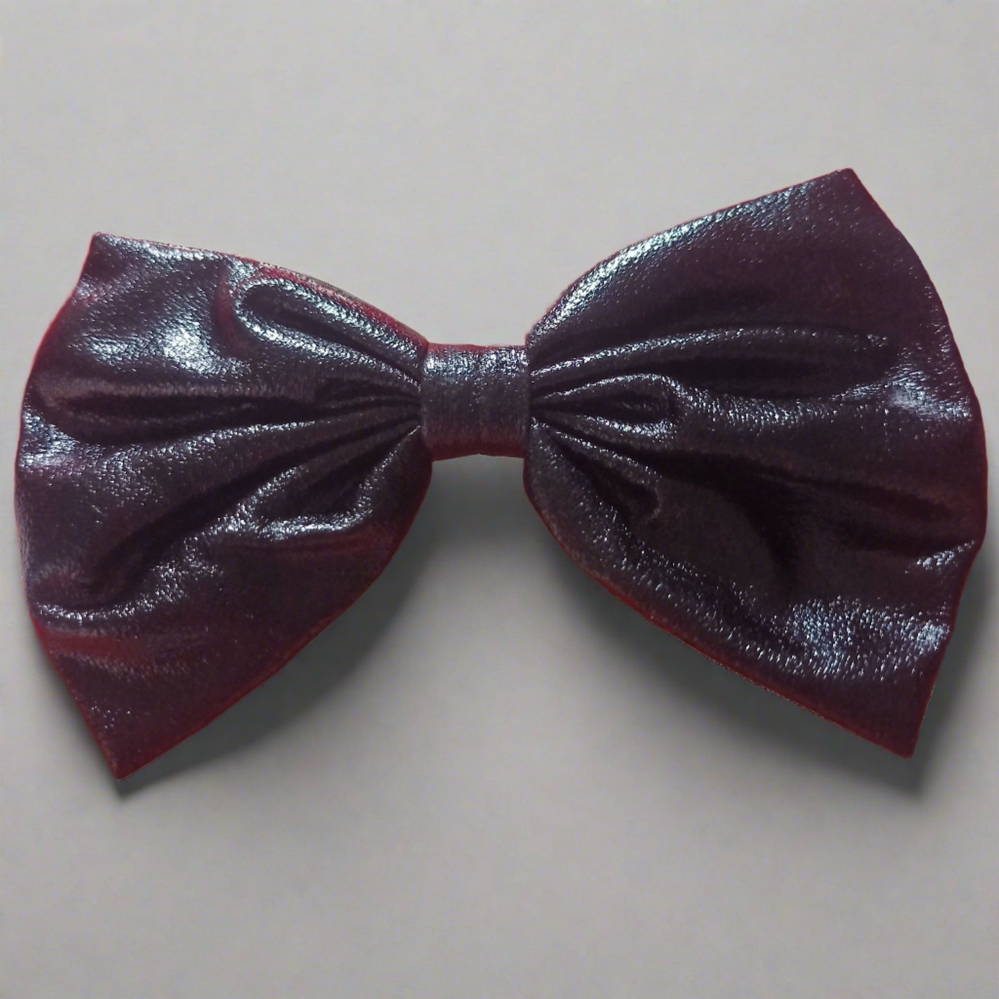 1 Black bow hair clip