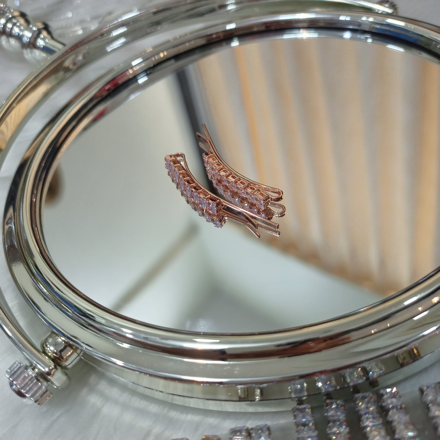 Crystal clear Bobby pins pair