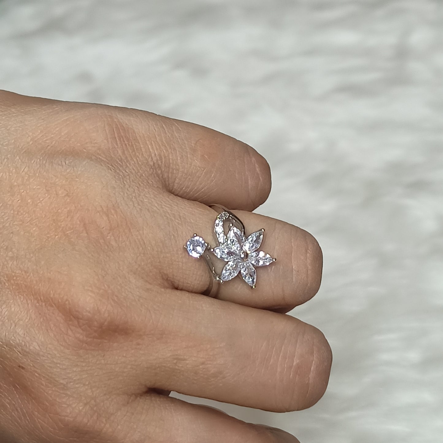 Pretty Silver zircon stone rings