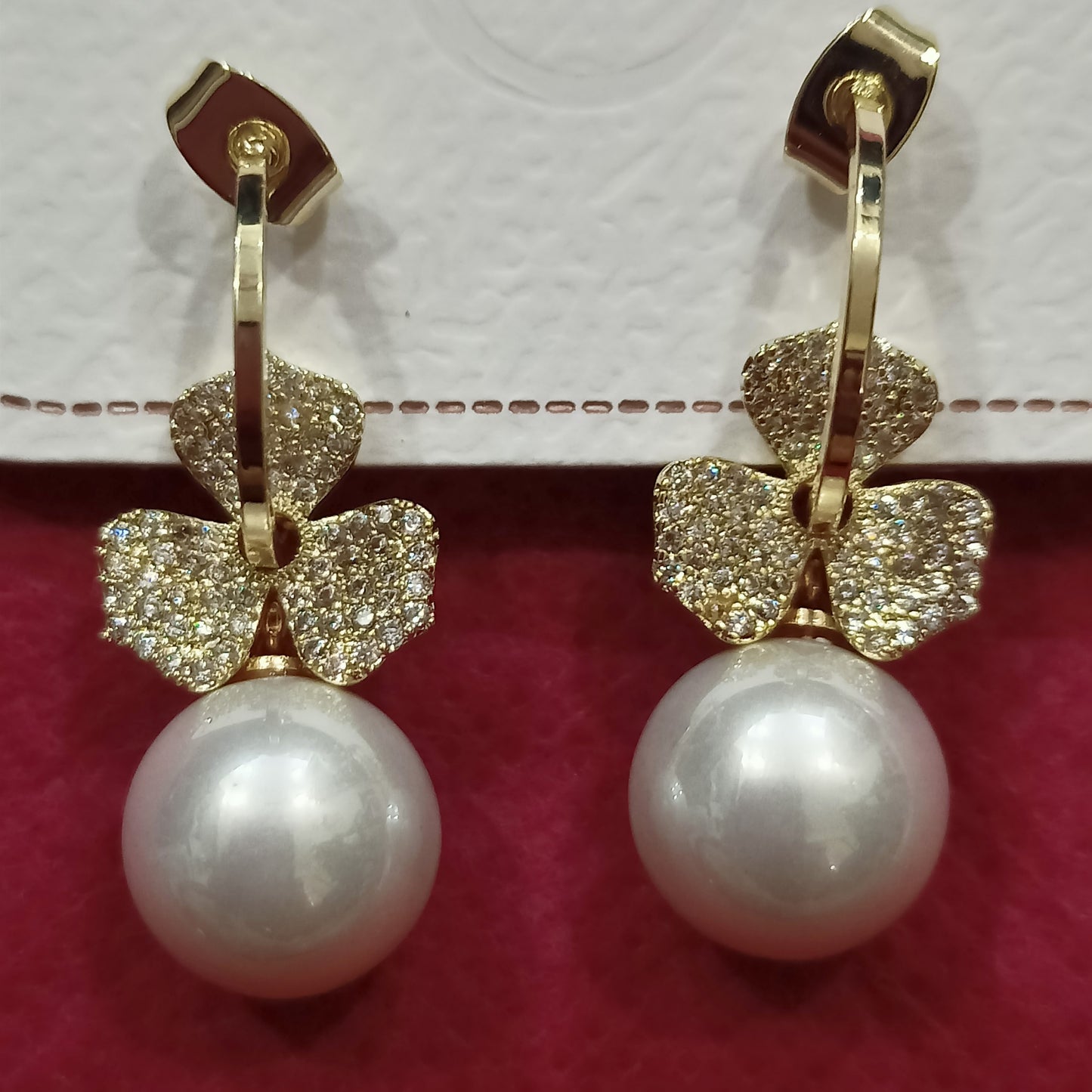 Amore Chic Earring