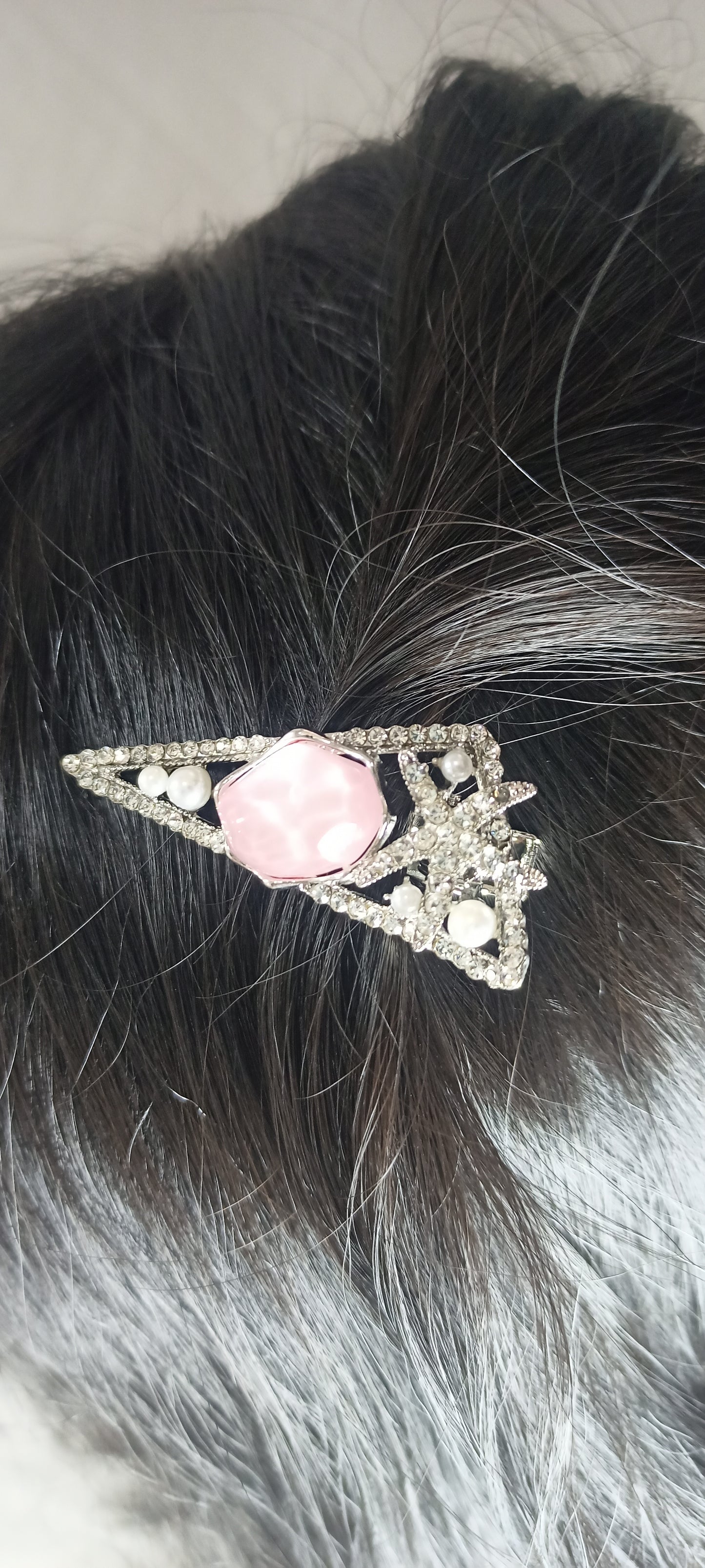 Starfish pearl stone hair clip