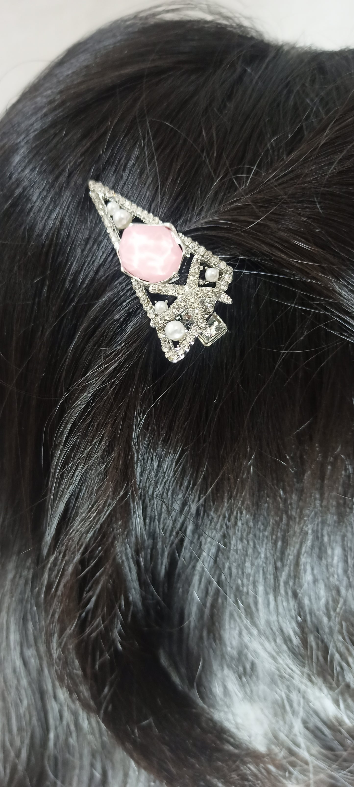 Starfish pearl stone hair clip