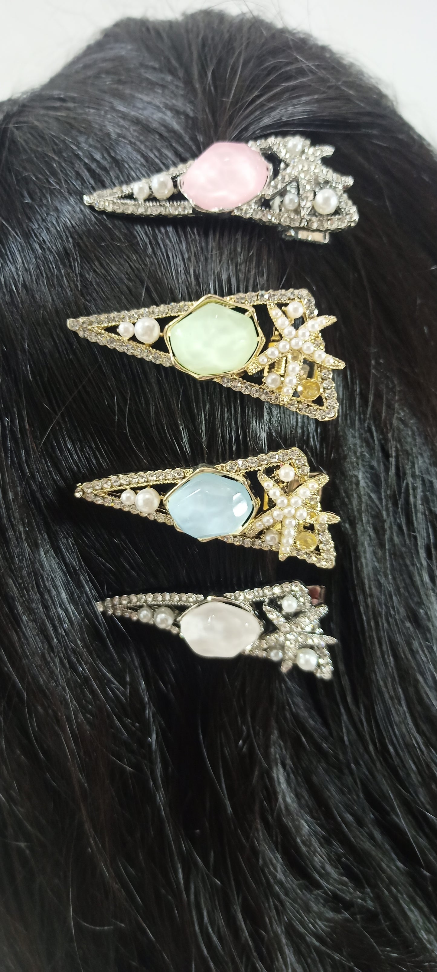 Starfish pearl stone hair clip