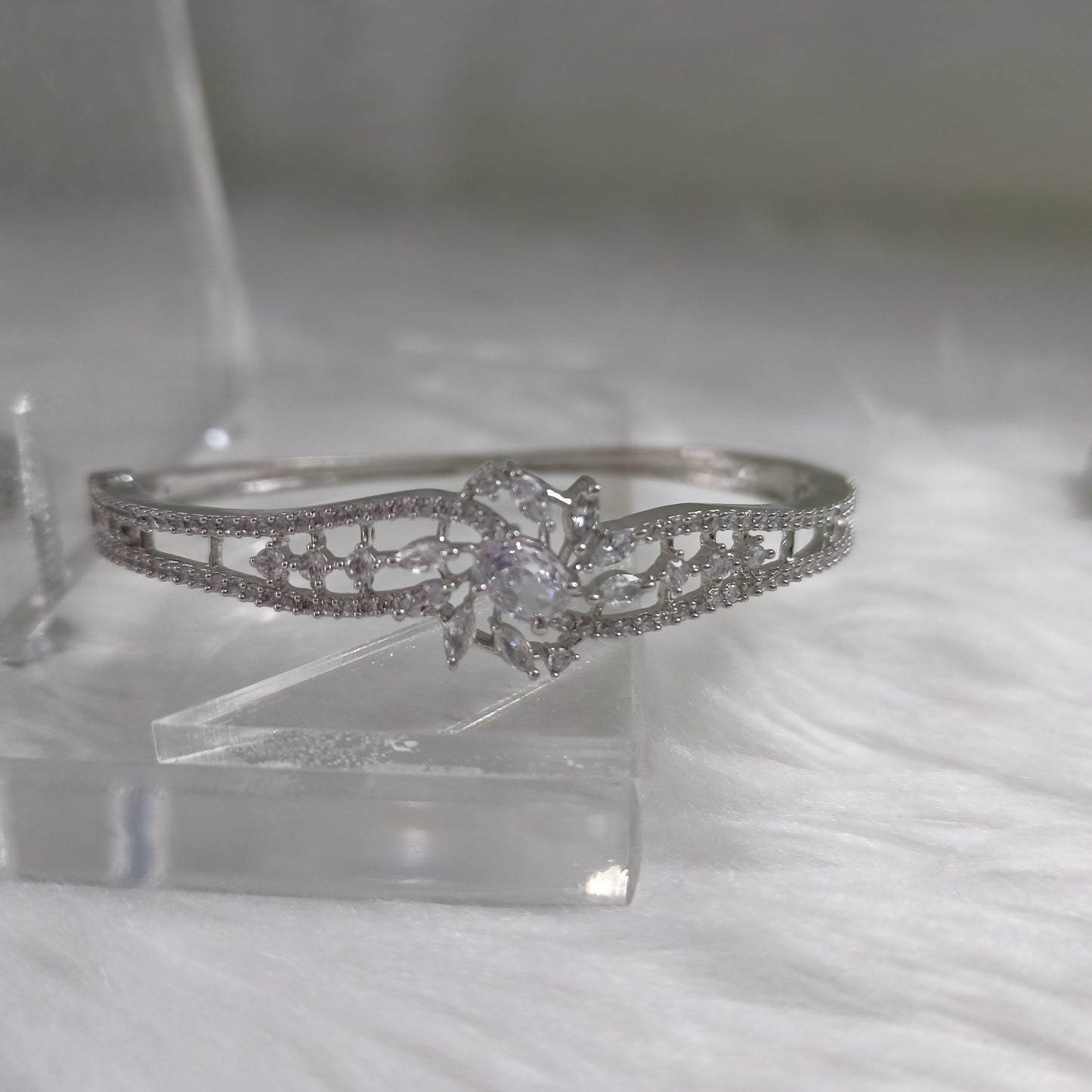 Silver zircon bracelet