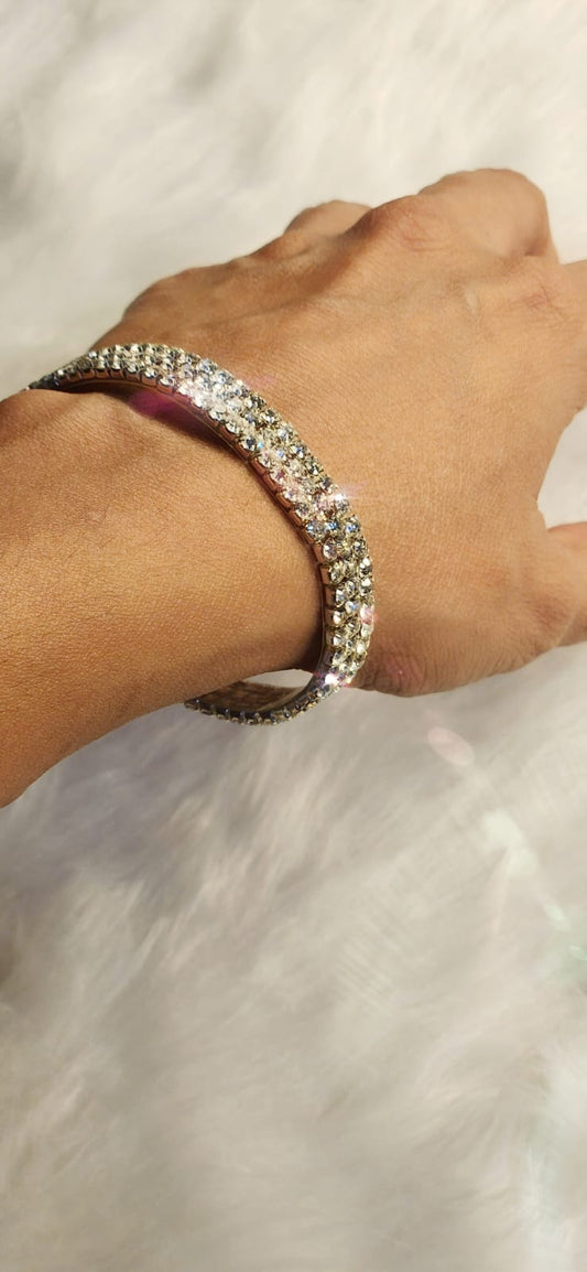 Sparkling diva bracelet