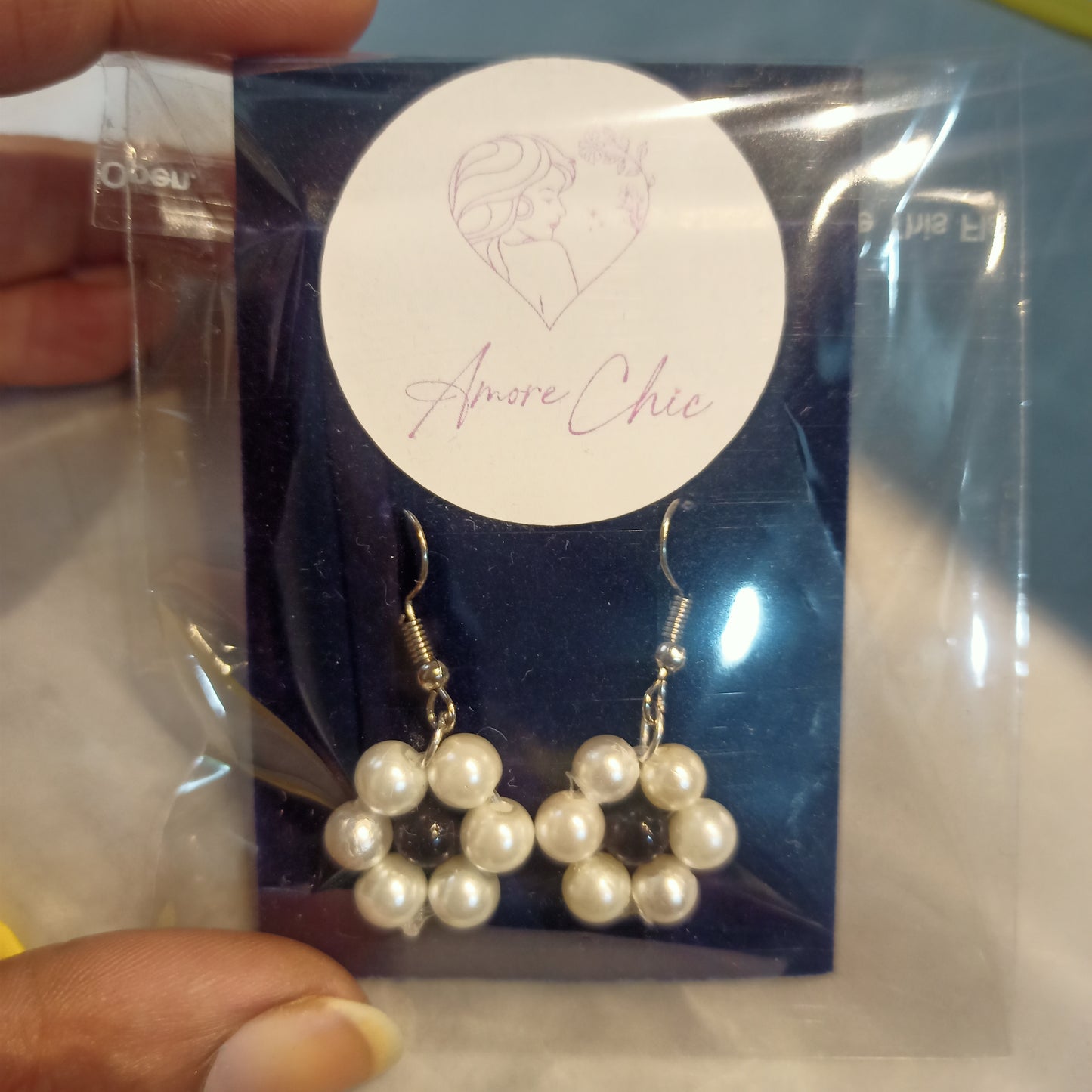 Dainty floral earrings