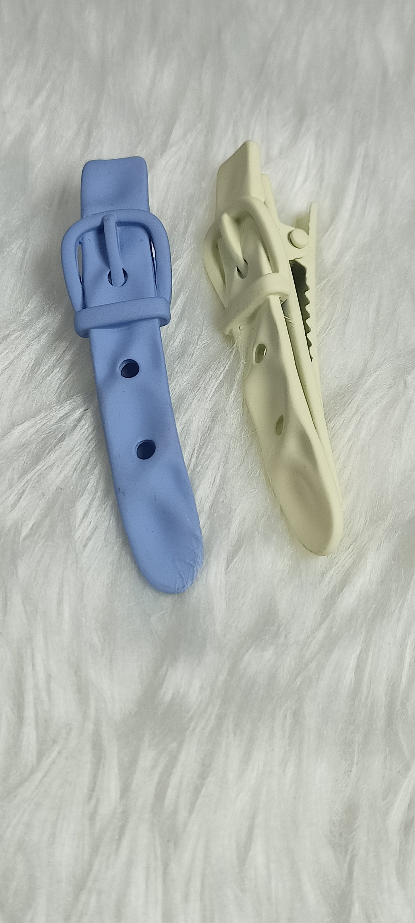 Belt design hair clip