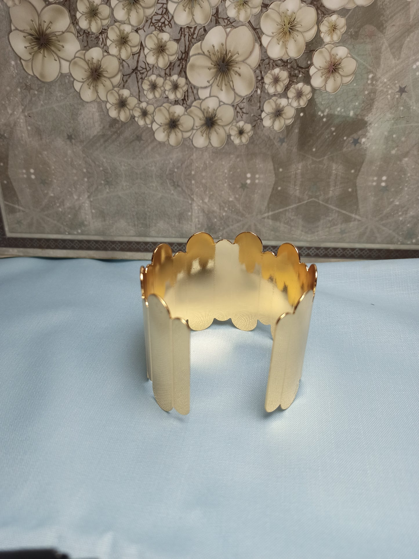 Asymmetric cuff bracelet